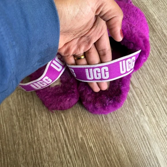 UGG Women's Fluff Yeah Slide In Berrylicious - Picture 7 of 10